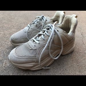 Steve Madden Movement Chunky Sneakers Shoes 7